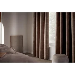 Kwantum Vouwgordijnen|Gordijnen*Gordijn Cleo Bruin