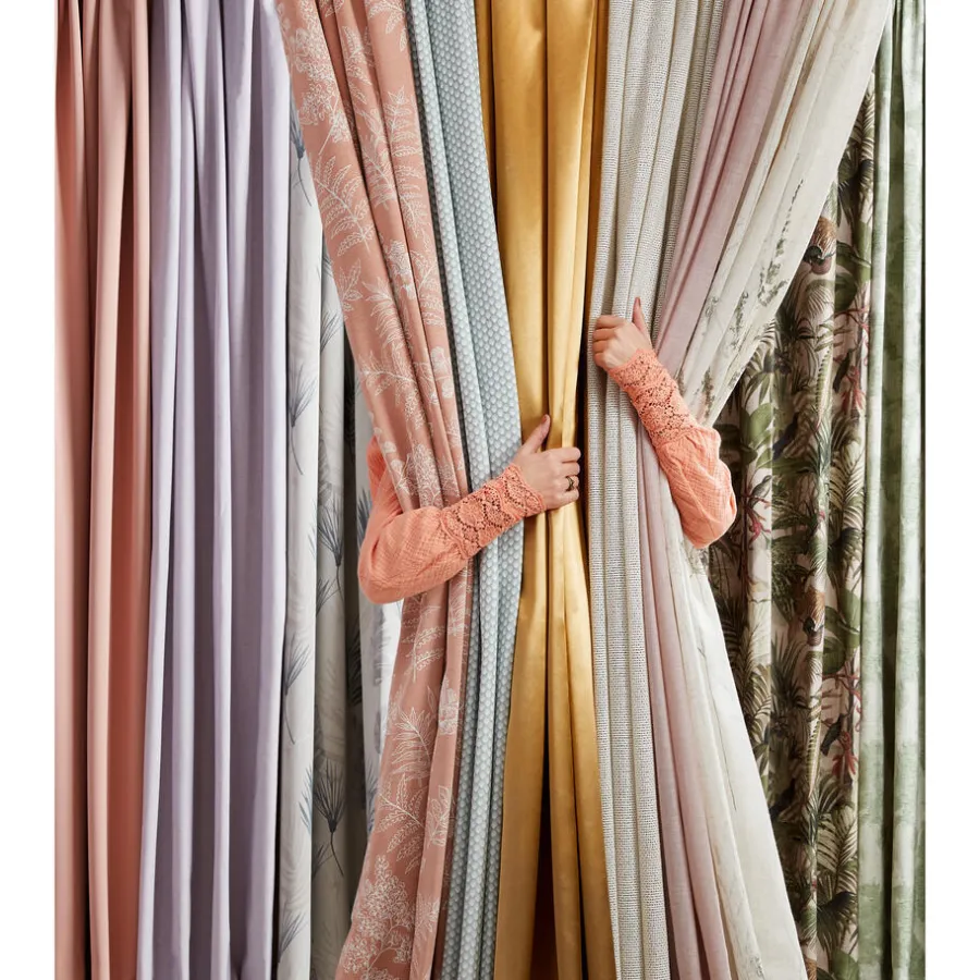Kwantum Inbetweens|Gordijnen*Inbetween Mandy Roze